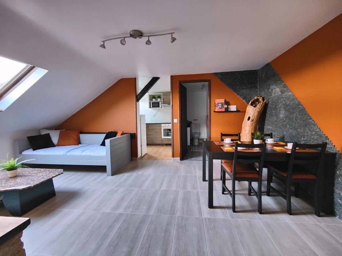 Private & Comfortable Apartments Puttelange-aux-Lacs Exterior photo